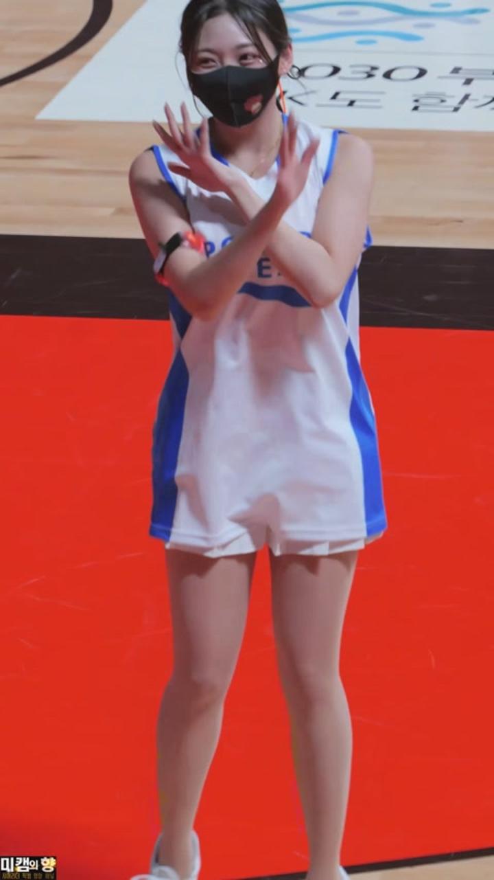 230119 치어리더 조예린 직캠 비디오 썸네일 이미지