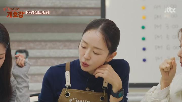 집 나가면 개호강.E06.250629.720p.KANNA 비디오 썸네일 이미지