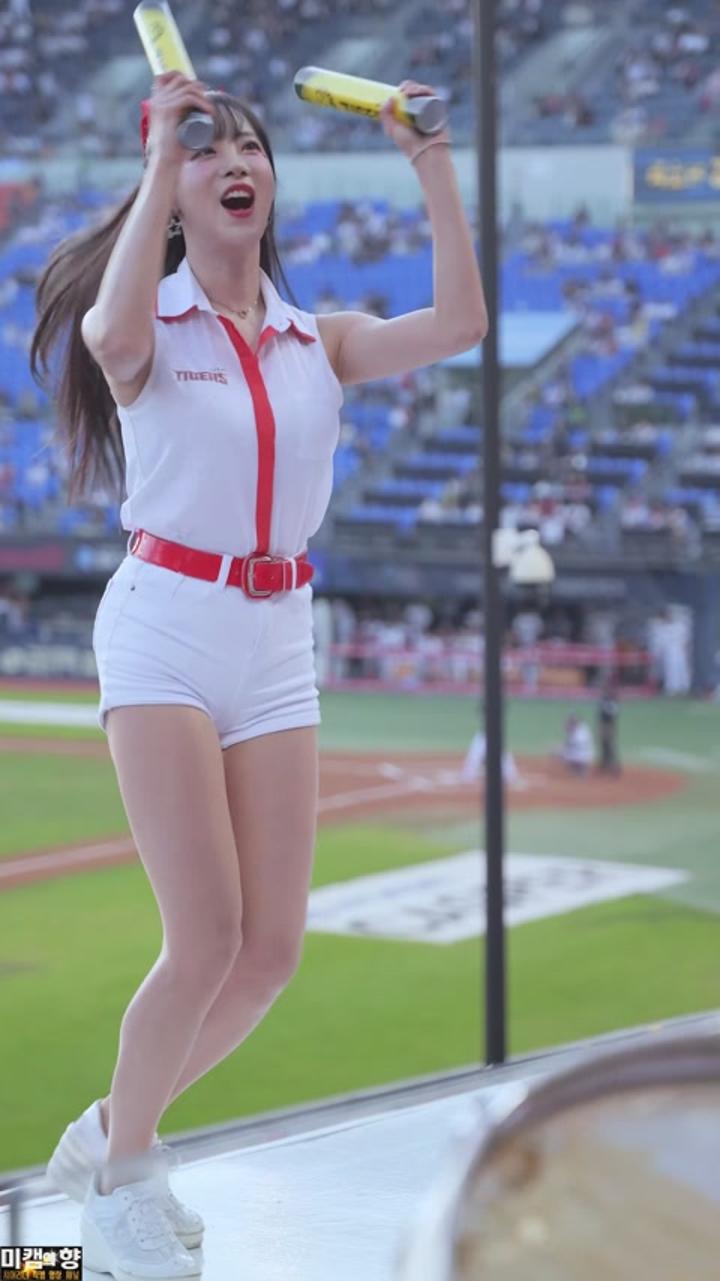 김한나 치어리더 230907 직캠1 비디오 썸네일 이미지