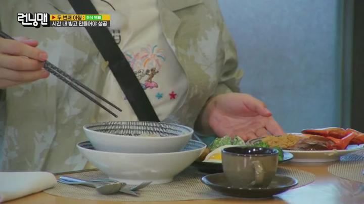 런닝맨.E758.x264.540p.WEB-DL-LoveBug 비디오 썸네일 이미지