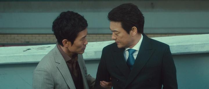 5백만불의 사나이 A.Millionaire.On.The.Run.2012.1080p 비디오 썸네일 이미지