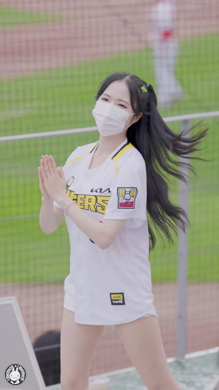 210822 치어리더 임혜진 직캠 비디오 썸네일 이미지