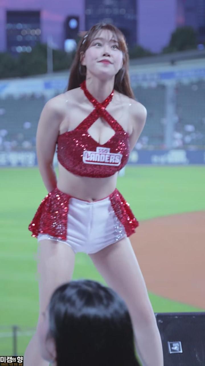 230914 치어리더 김도아 직캠 (1) 비디오 썸네일 이미지