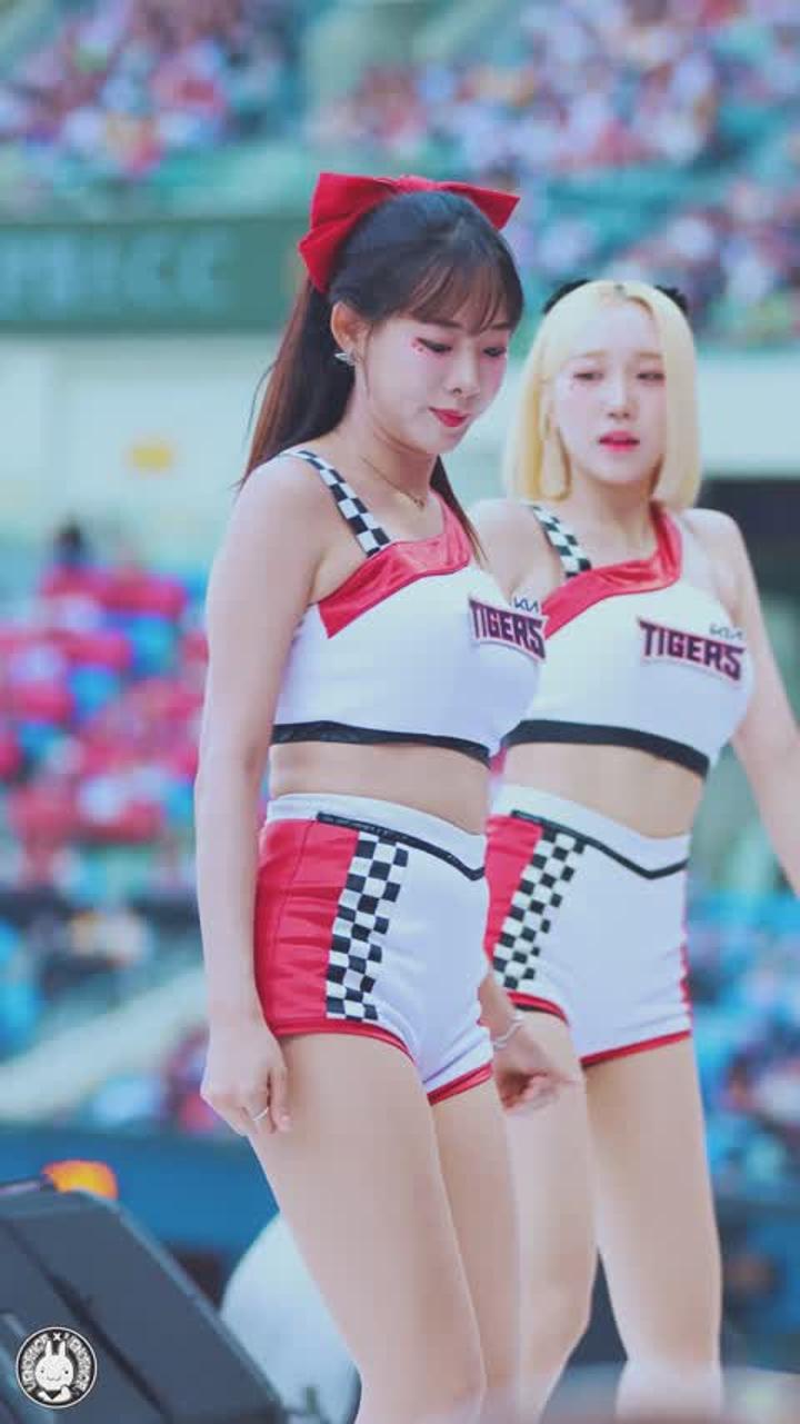 240710 치어리더 김한나 직캠 (2) 비디오 썸네일 이미지