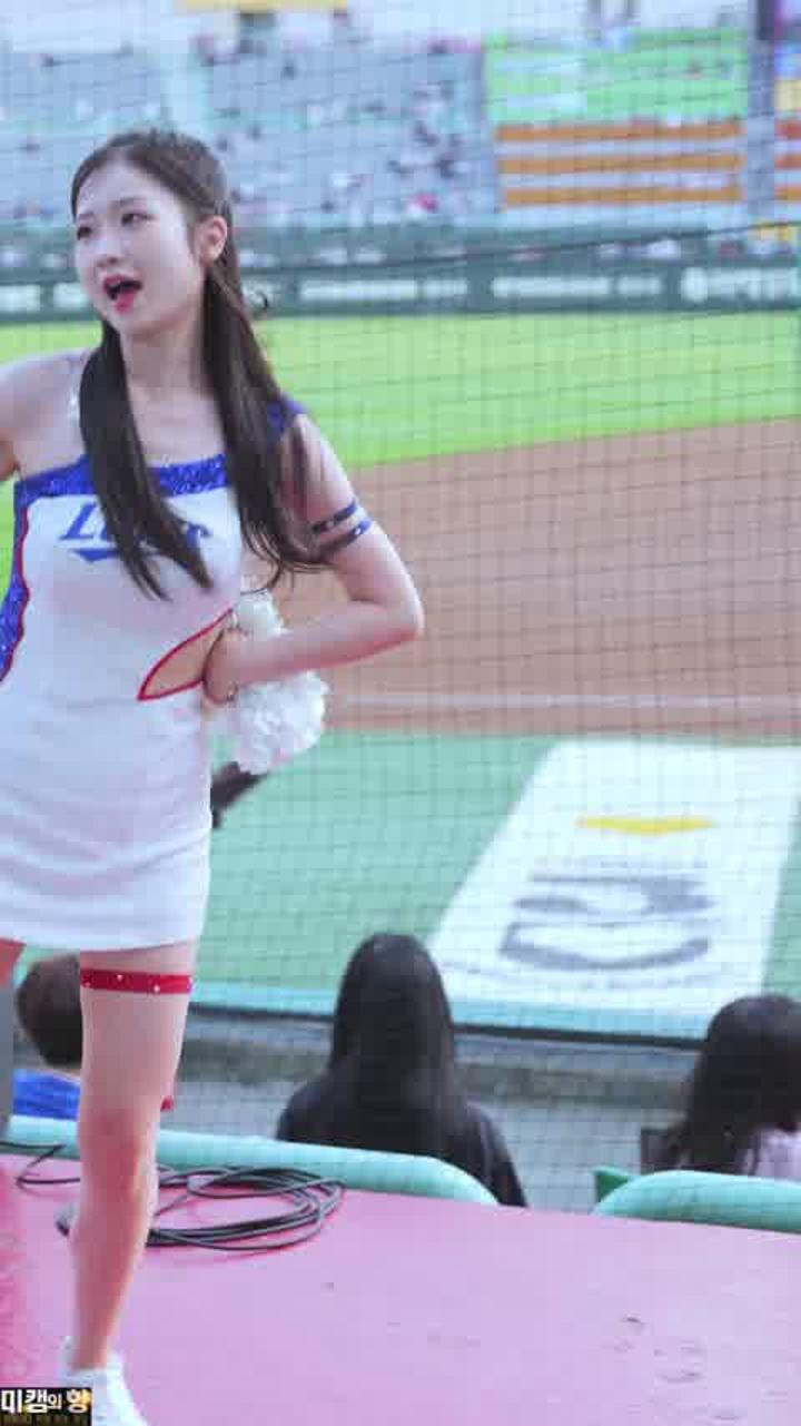230601 치어리더 고정현 직캠 (2) 비디오 썸네일 이미지