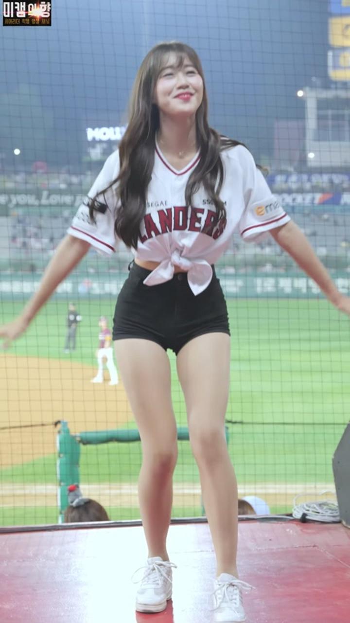 220929 치어리더 김도아 직캠 (2) 비디오 썸네일 이미지