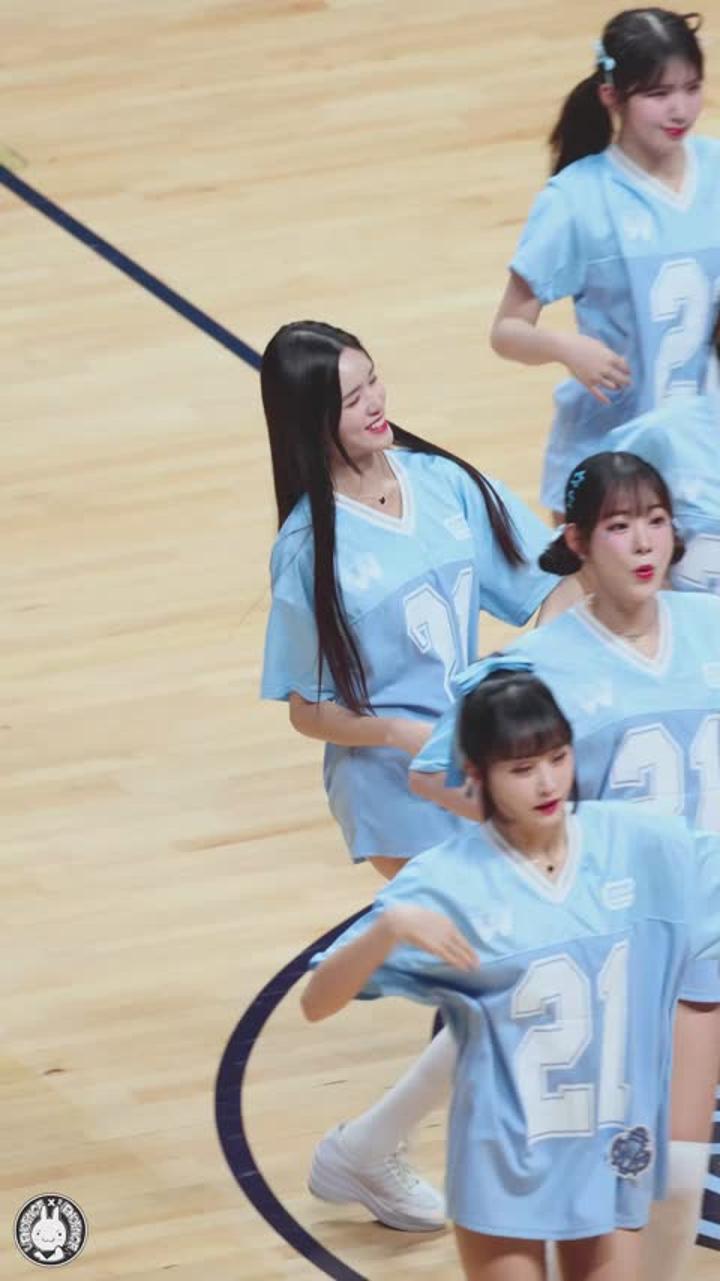 231228 치어리더 박신비 직캠 비디오 썸네일 이미지