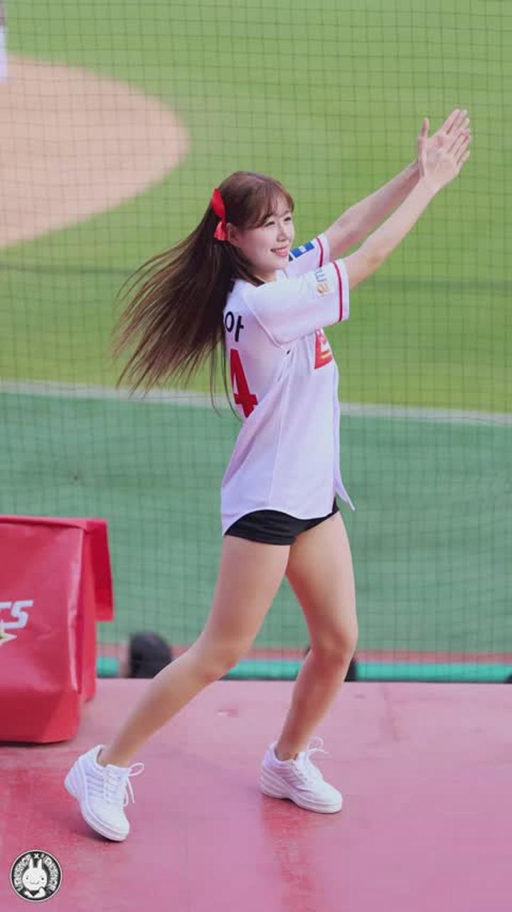 240410 치어리더 김도아 직캠 (2) 비디오 썸네일 이미지