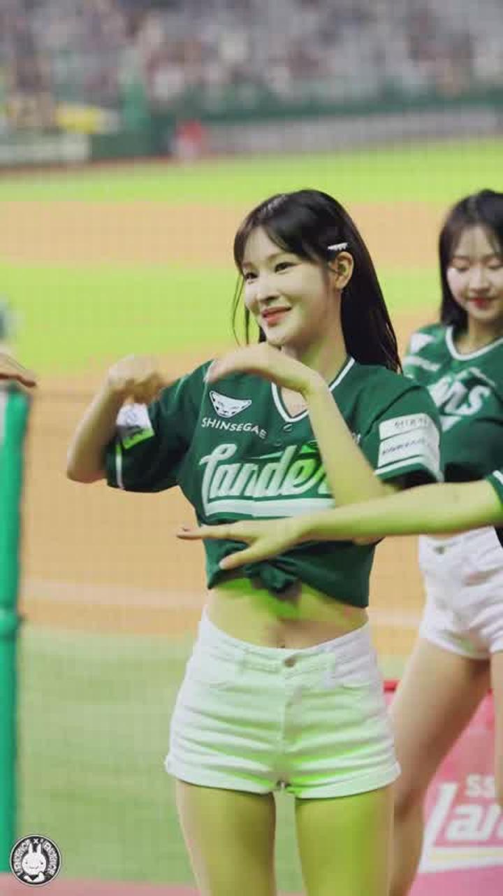 240419 치어리더 유보영 직캠 (1) 비디오 썸네일 이미지