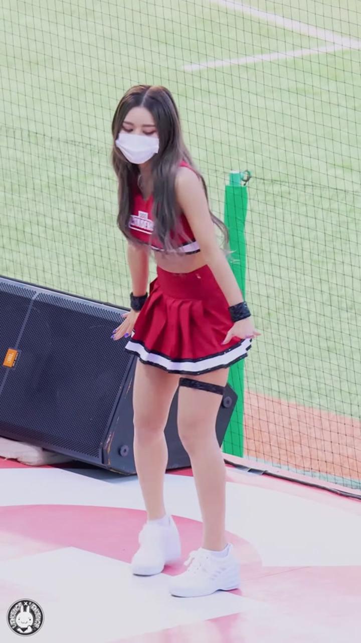 210415 치어리더 장은유 직캠 (2) 비디오 썸네일 이미지