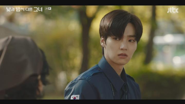 낮과 밤이 다른 그녀.E03.240622.720p-NEXT 비디오 썸네일 이미지
