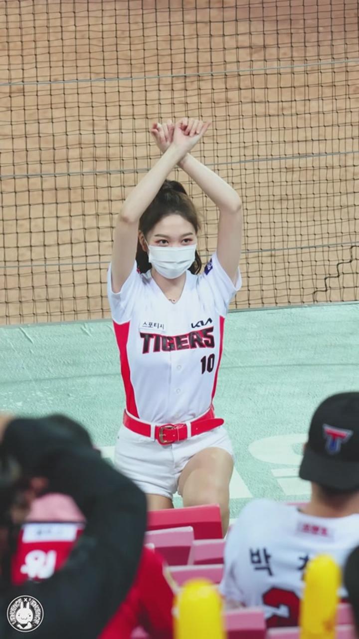 210509 치어리더 유수아 직캠 (2) 비디오 썸네일 이미지