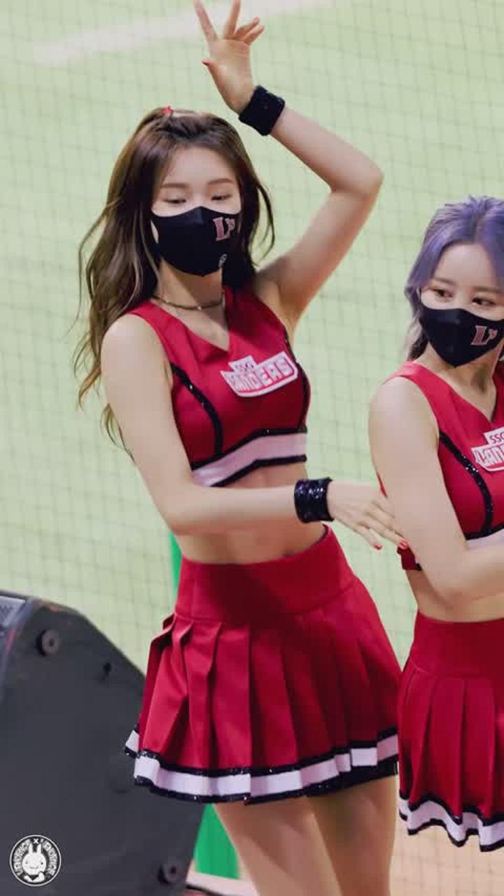 210427 치어리더 유보영 직캠 비디오 썸네일 이미지