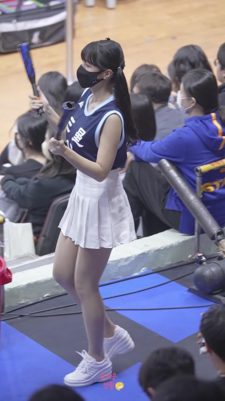230219 치어리더 김하나 직캠 비디오 썸네일 이미지