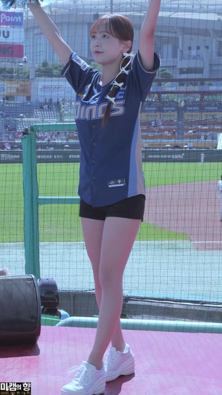 240901 치어리더 김가은 직캠 (1) 비디오 썸네일 이미지