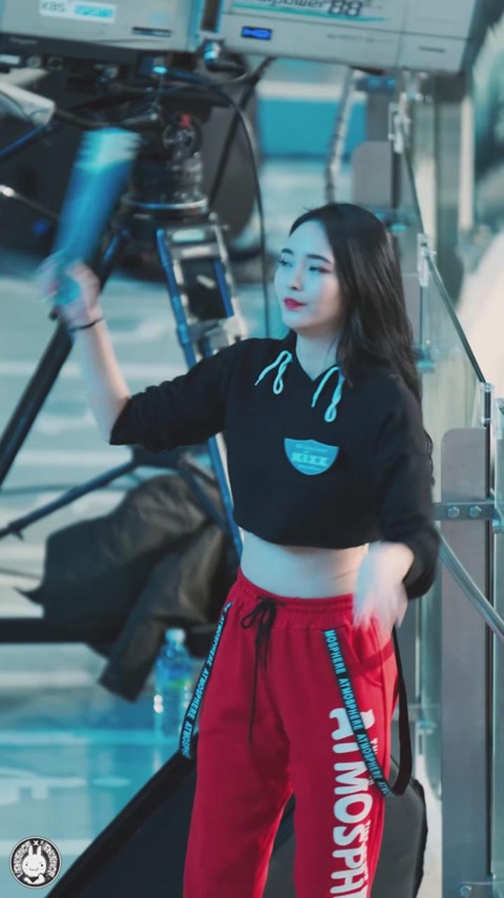 200223 치어리더 이나경 직캠 비디오 썸네일 이미지