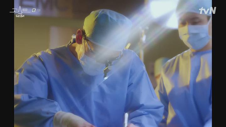 고스트 닥터.E07.220124.720p-NEXT 비디오 썸네일 이미지
