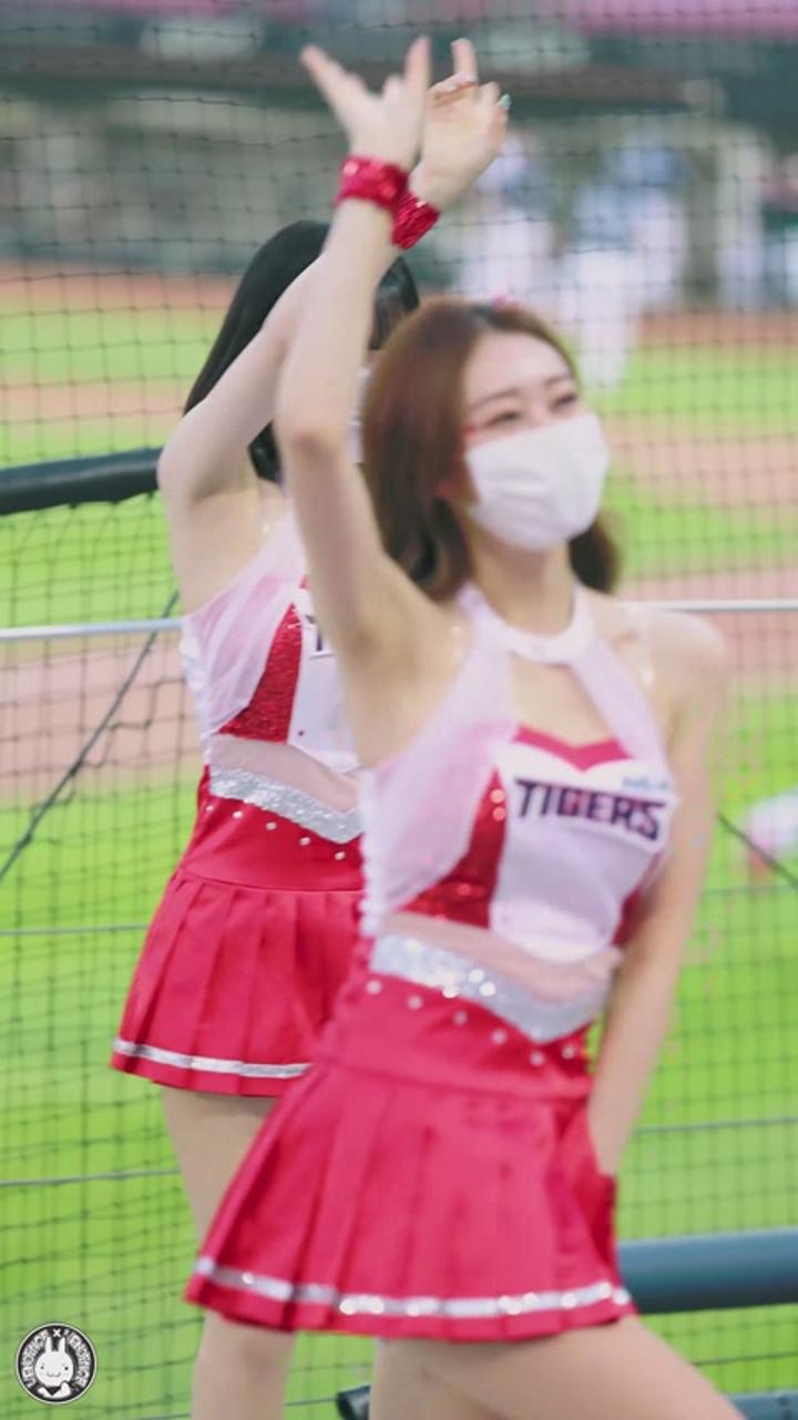 210701 치어리더 이다혜 직캠 (4) 비디오 썸네일 이미지