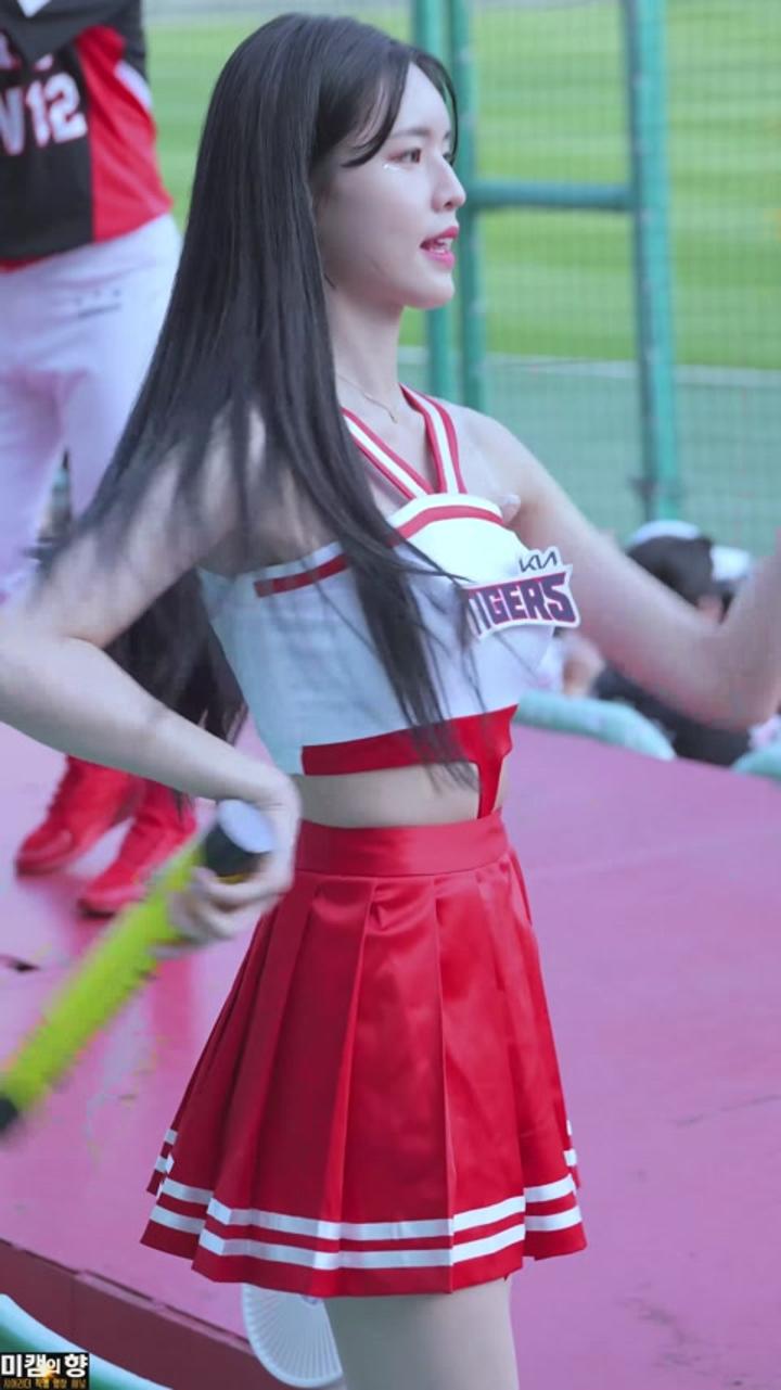 230705 치어리더 박신비 직캠 비디오 썸네일 이미지