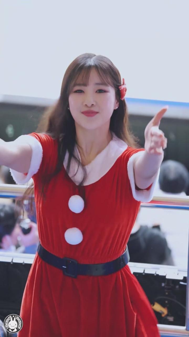 231224 치어리더 우혜준 직캠 비디오 썸네일 이미지
