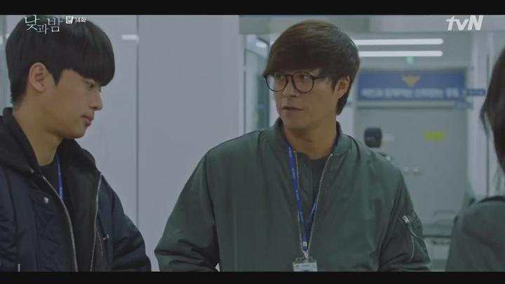낮과 밤.E14.210112.720p-NEXT 비디오 썸네일 이미지