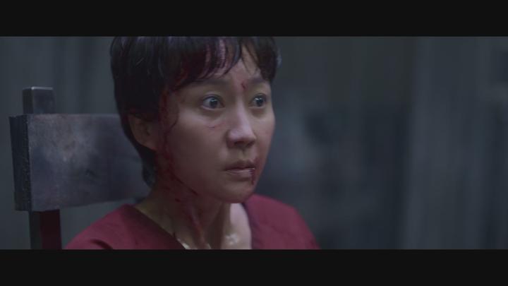 [크로스]반전 부부의 뜻밖의 액션이 시작된다 비디오 썸네일 이미지