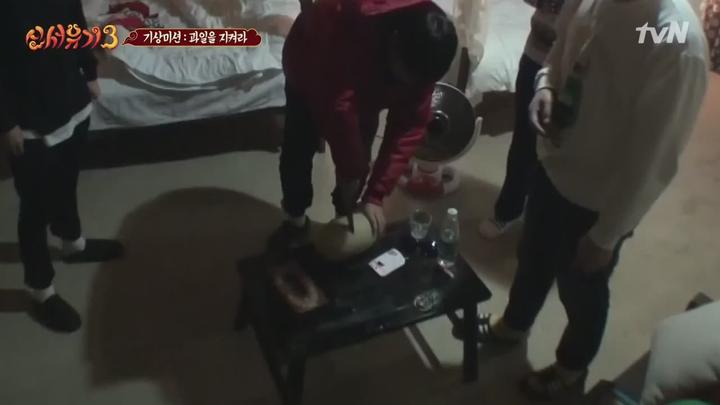 [tvN] 신서유기 3.E03.170122.HDTV.H264.720p-NEXT (강호동.이수근.은지원.안재현.규현.신서유기3회.신서유기3화.신서유기시즌3.신서유기3) 비디오 썸네일 이미지