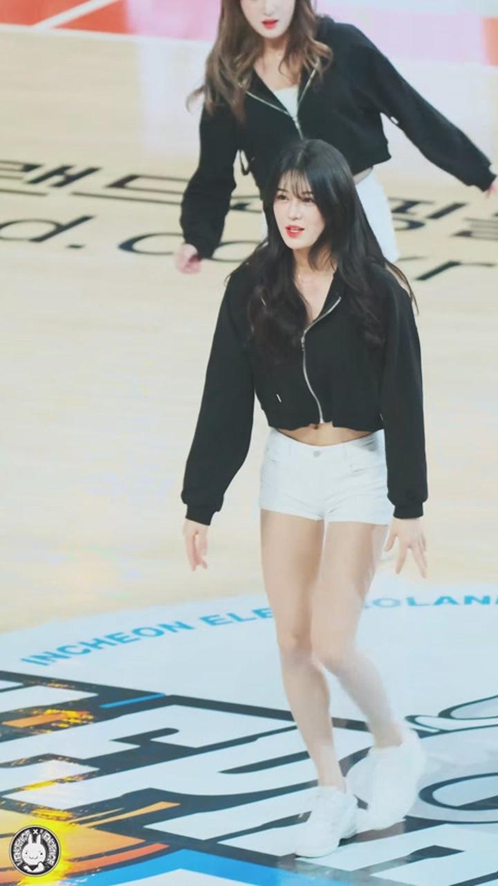 200202 치어리더 신세희 직캠 (1) 비디오 썸네일 이미지