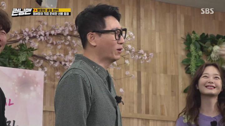 런닝맨.E544[지금 만나러갑니다].210228.1080p.WEB-DL.x264.AAC-Deresisi 비디오 썸네일 이미지