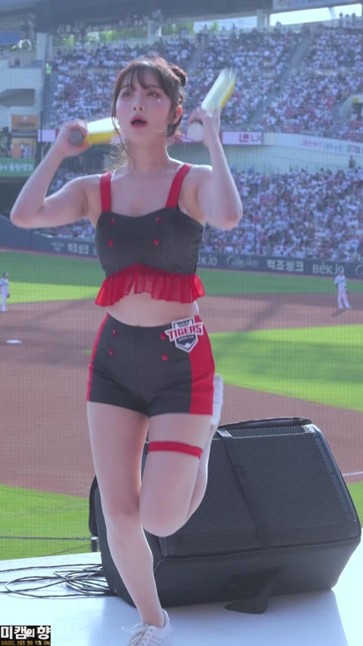 240608 치어리더 이주은 직캠 (1) 비디오 썸네일 이미지