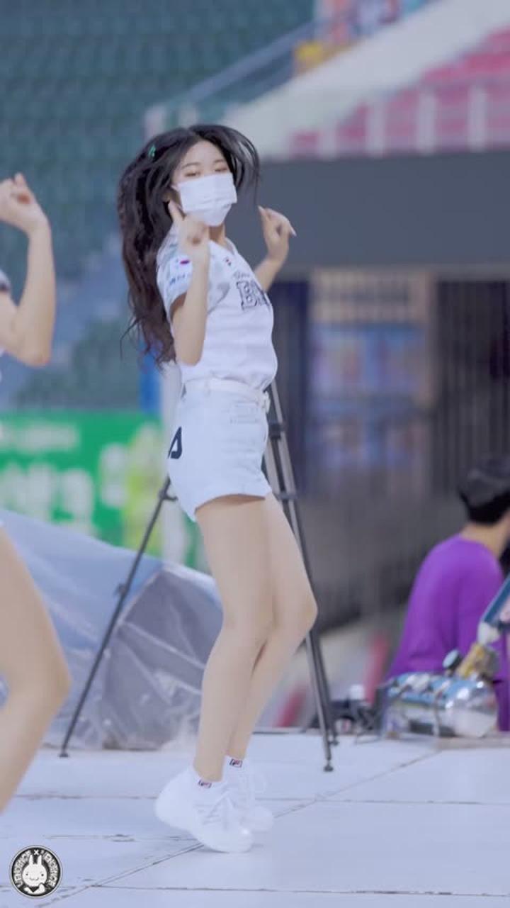 210624 치어리더 고가빈 직캠 비디오 썸네일 이미지