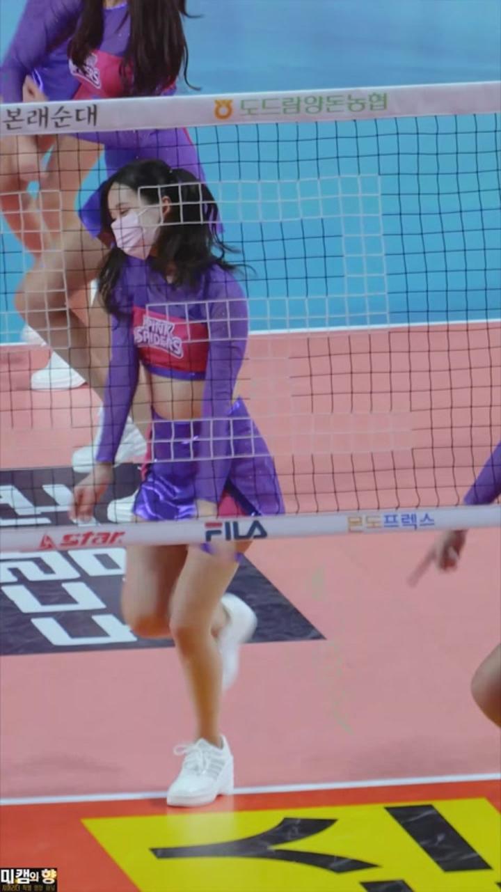 김새별 치어리더 221125 직캠2 비디오 썸네일 이미지