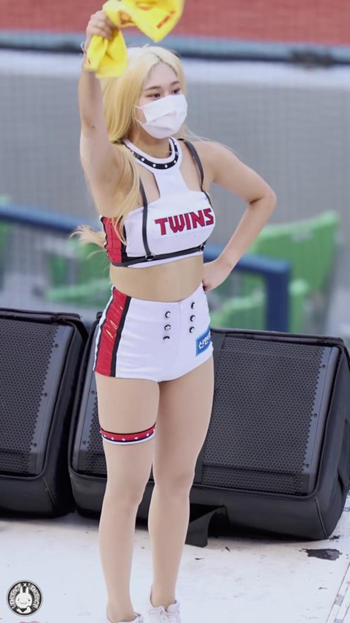 210618 치어리더 유세리 직캠 비디오 썸네일 이미지