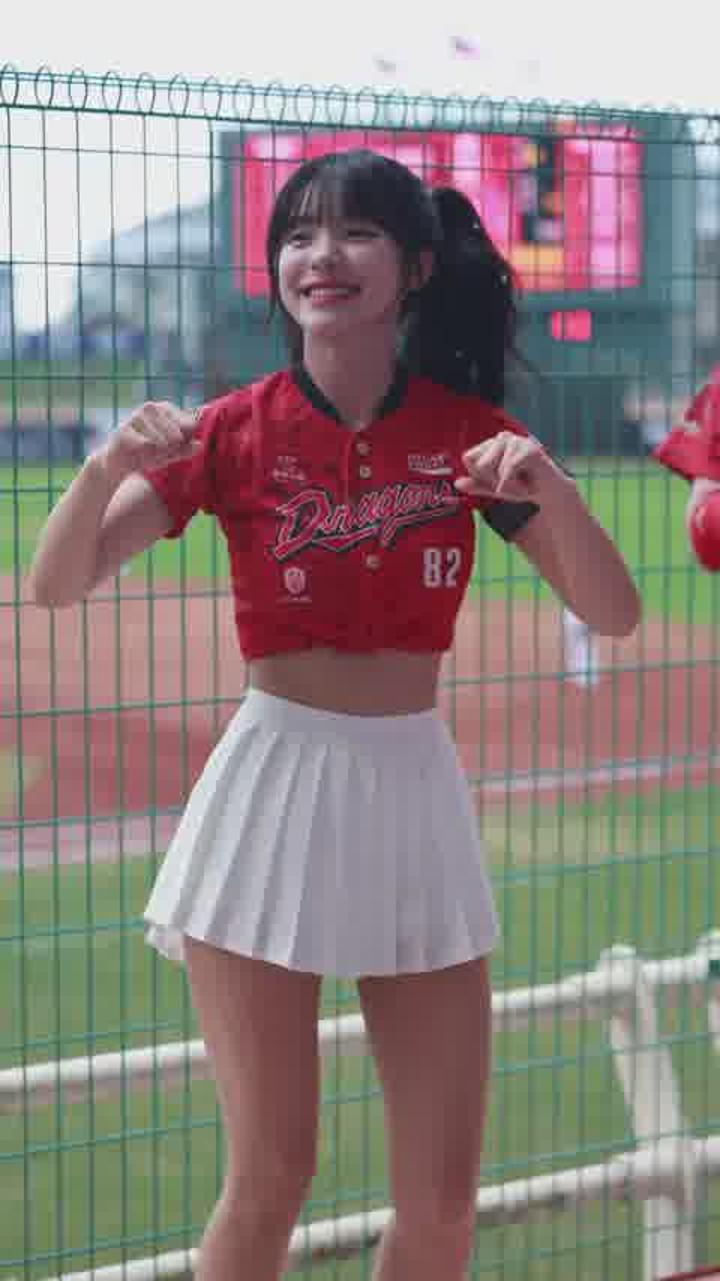 치어리더 이다혜 직캠 Cheerleader (136) 비디오 썸네일 이미지