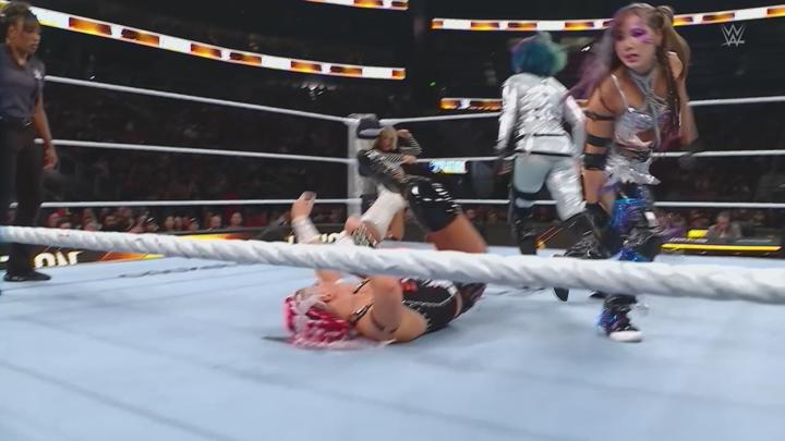 [WWE] 에볼루션 EVOLUTION 2025 [720P.HD] 비디오 썸네일 이미지