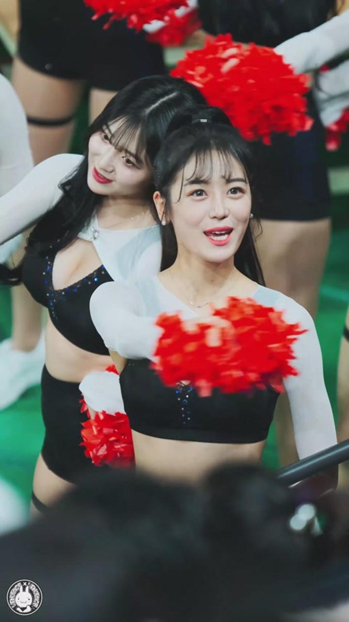200208 치어리더 신세희 직캠 비디오 썸네일 이미지