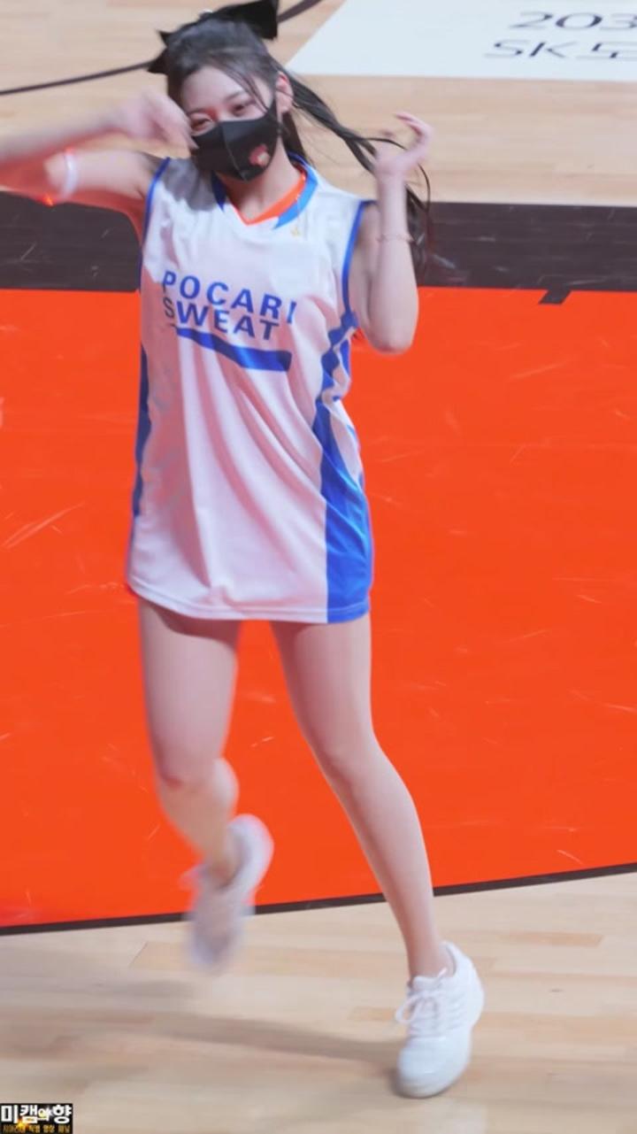 230105 치어리더 조예린 직캠 (2) 비디오 썸네일 이미지
