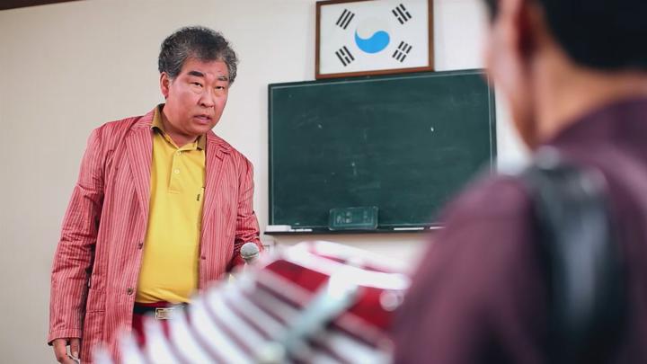 관동마을 참된 일꾼 최용득 [ 참외향기 ] 이장 만들기 프로젝트_bkmv 비디오 썸네일 이미지