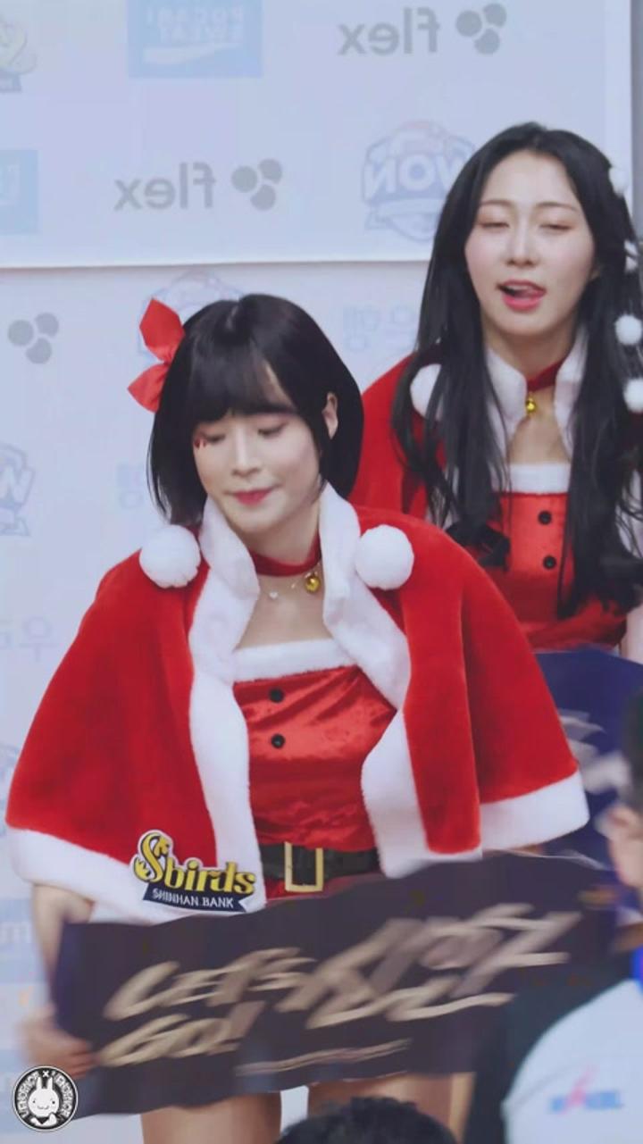 231224 치어리더 박혜인 직캠 비디오 썸네일 이미지
