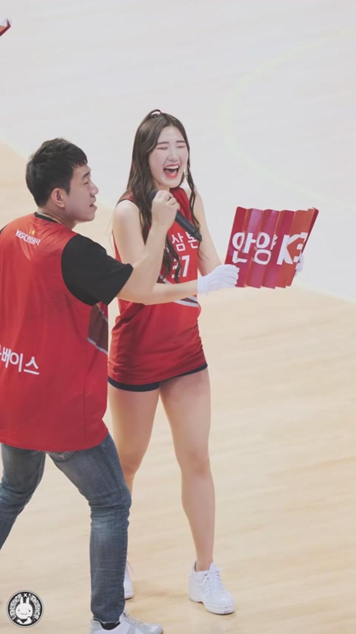 200213 치어리더 김수진 직캠 (2) 비디오 썸네일 이미지