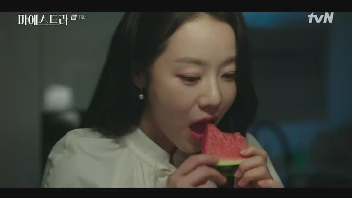 마에스트라.E11.240113.720p.H264-F1RST 비디오 썸네일 이미지