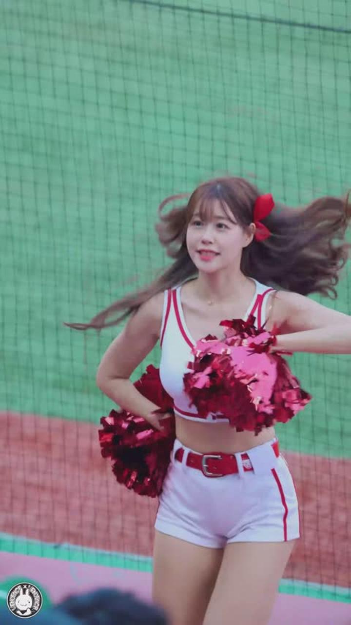 240411 치어리더 김도아 직캠 (3) 비디오 썸네일 이미지
