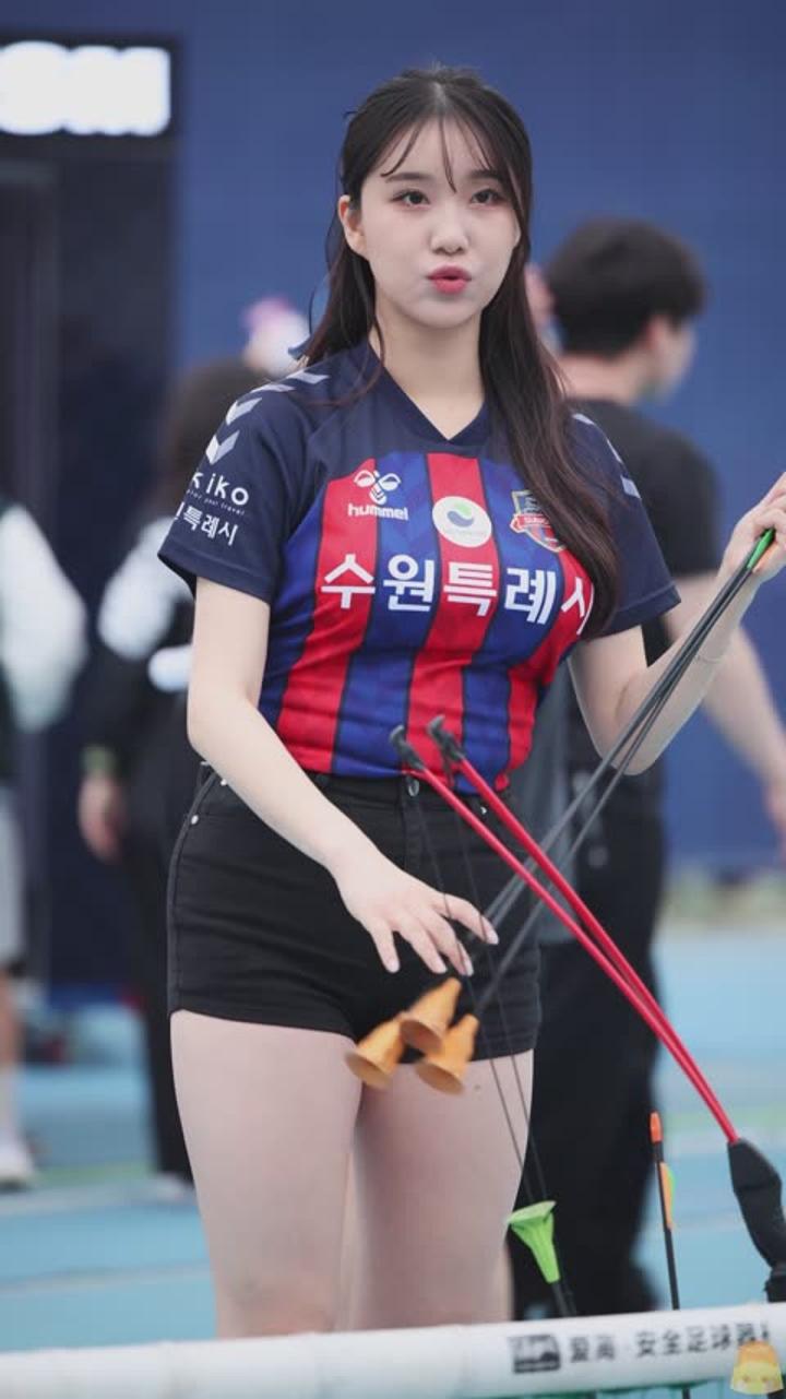 240430 치어리더 김현영 직캠 (2) 비디오 썸네일 이미지