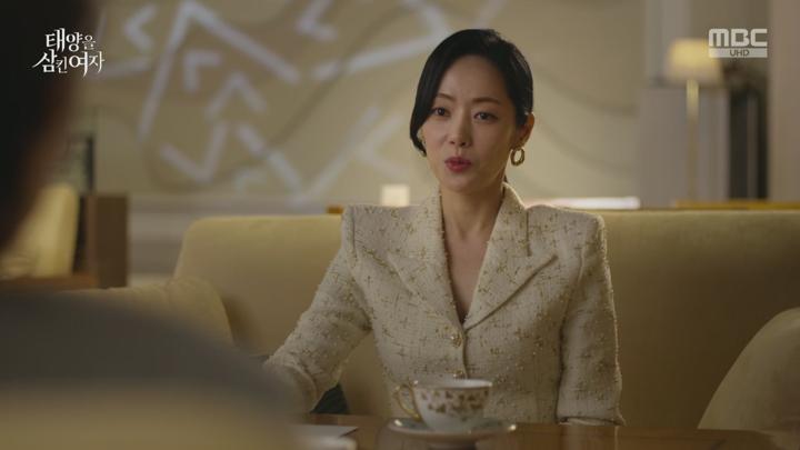 태양을 삼킨 여자.E07.250617.1080p.H264-F1RST 비디오 썸네일 이미지