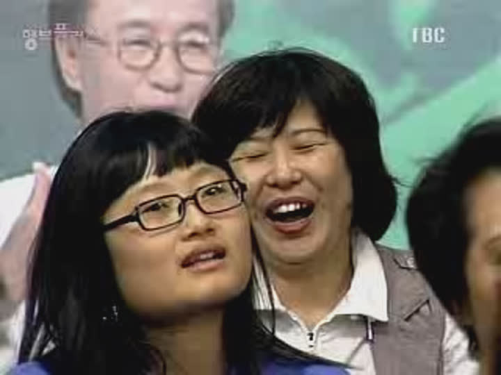 [유머경영학] [유머대화법] 개그작가 신상훈의 유머공식 제1강 유머로 통하라 비디오 썸네일 이미지