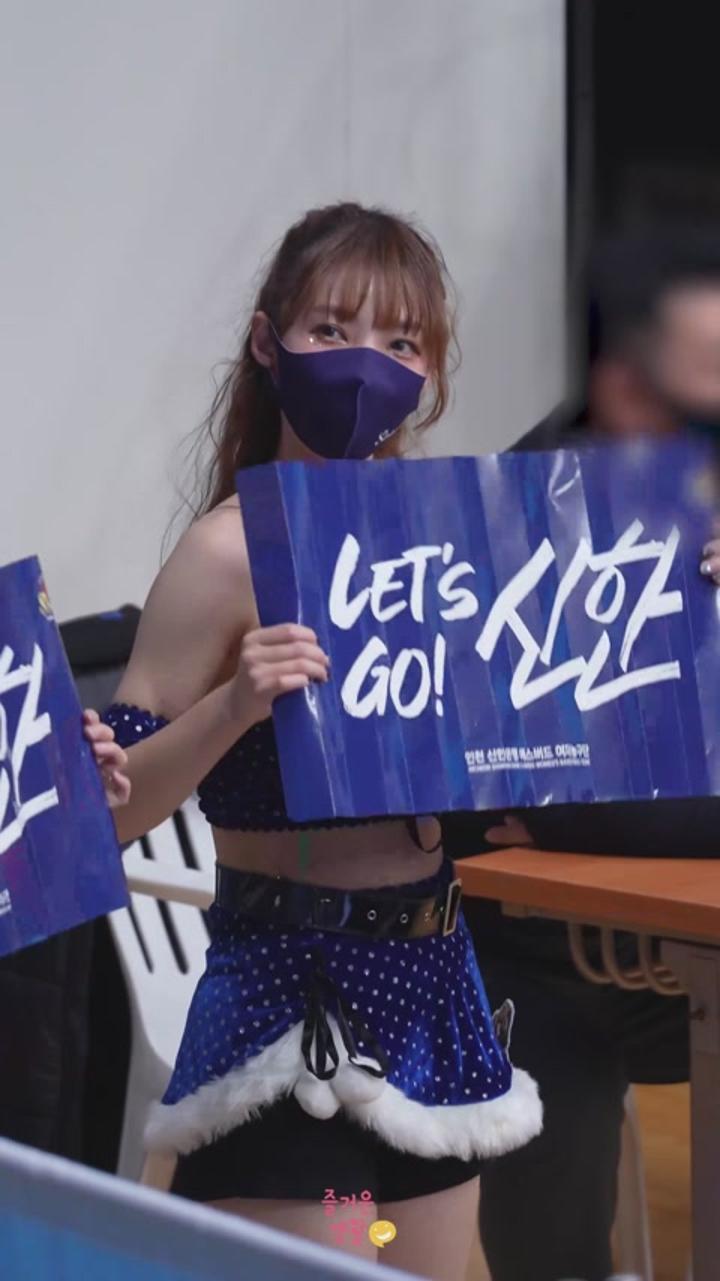 김수진 치어리더 직캠 221225 비디오 썸네일 이미지